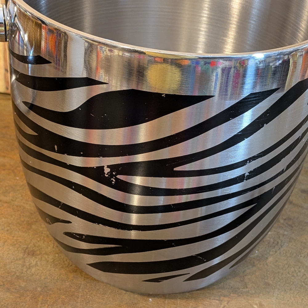 OGGI Stainless Steel Zebra Print Ice Bucket with Tongs - Picture 7 of 13